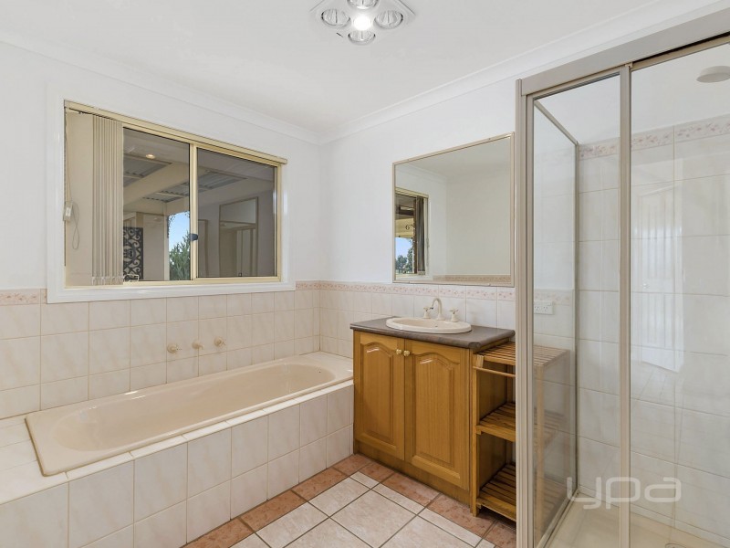 2 Riverview Drive, Hopetoun Park VIC 3340