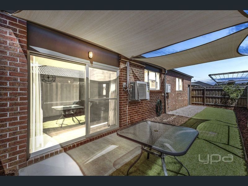 12 Cider Circuit, Darley VIC 3340