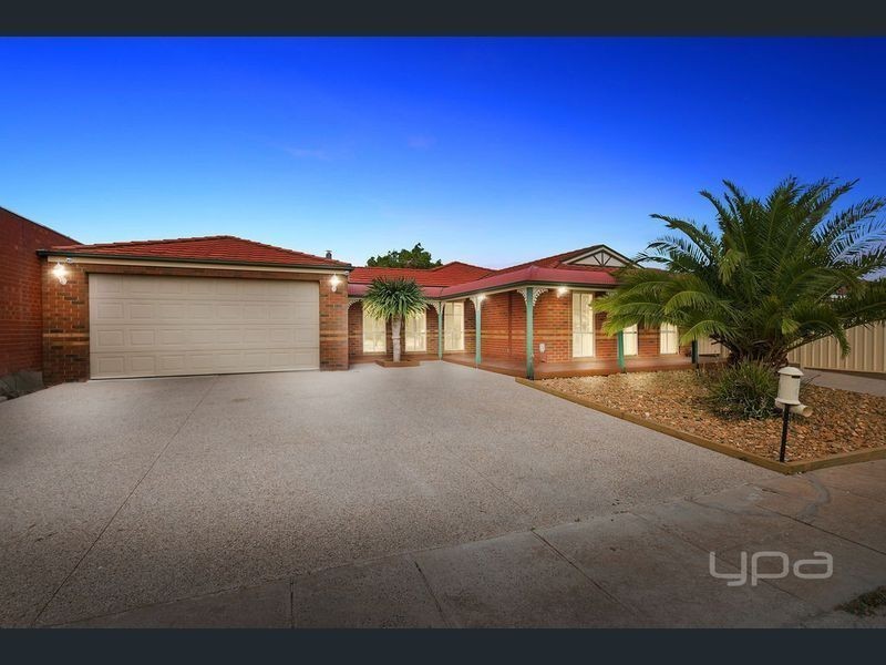 43 Lagarna Drive, Kurunjang VIC 3337