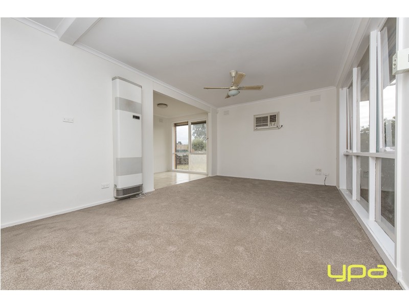 64 Hume Avenue,, Melton South VIC 3338