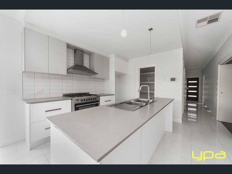 3 Jessie Place, Brookfield VIC 3338