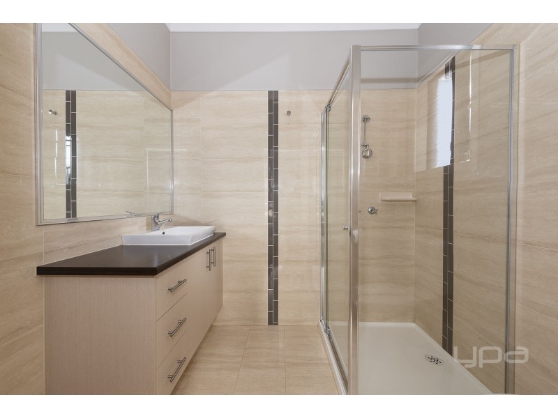 5/68 McBurnie Drive, Kurunjang VIC 3337