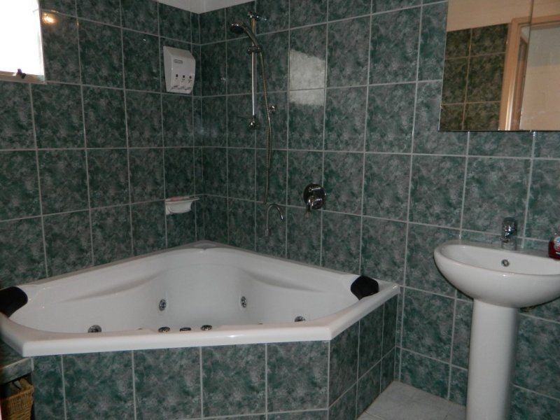 28 Norma Street, Melton VIC 3337