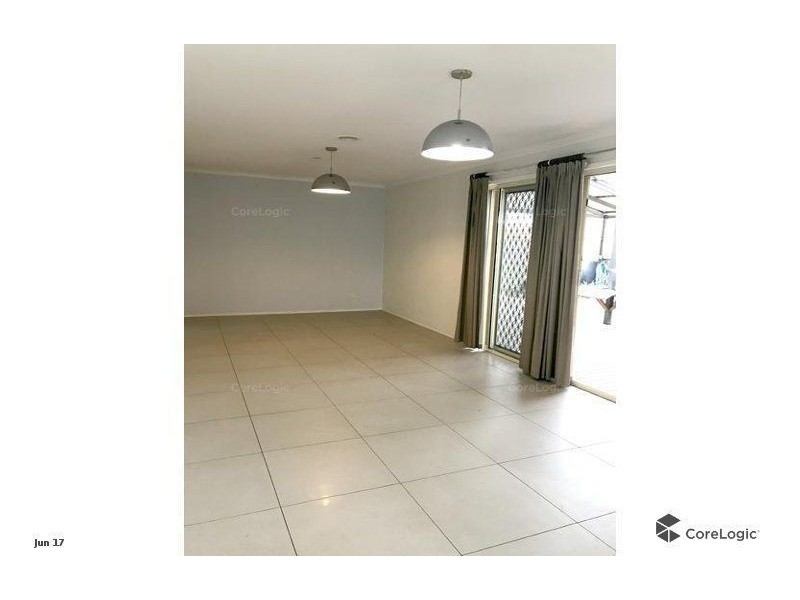 4 Sylvia Close, Hillside VIC 3037