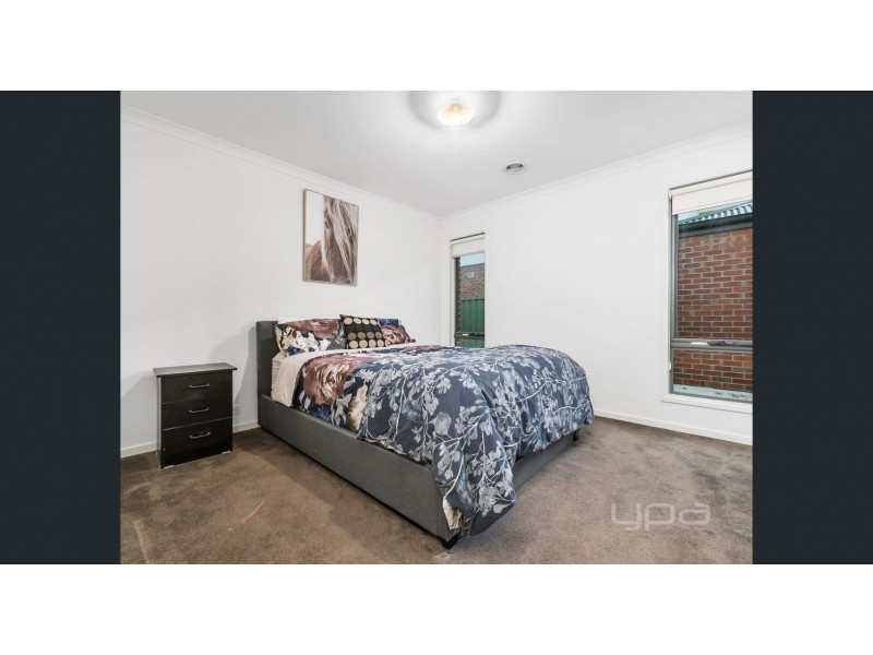 18 Herbal Avenue, Kurunjang VIC 3337