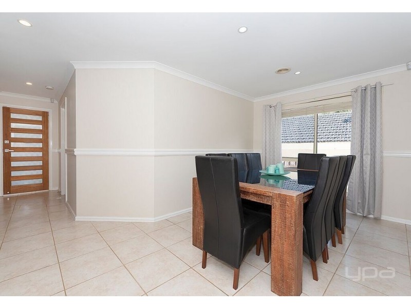 2 Urquhart Court, Darley VIC 3340