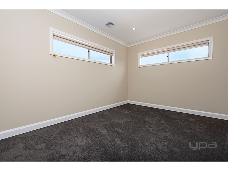 16 Emmett Street, Bacchus Marsh VIC 3340