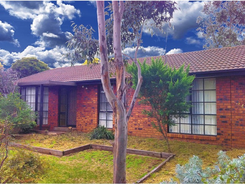 1 Perry Close, Melton VIC 3337
