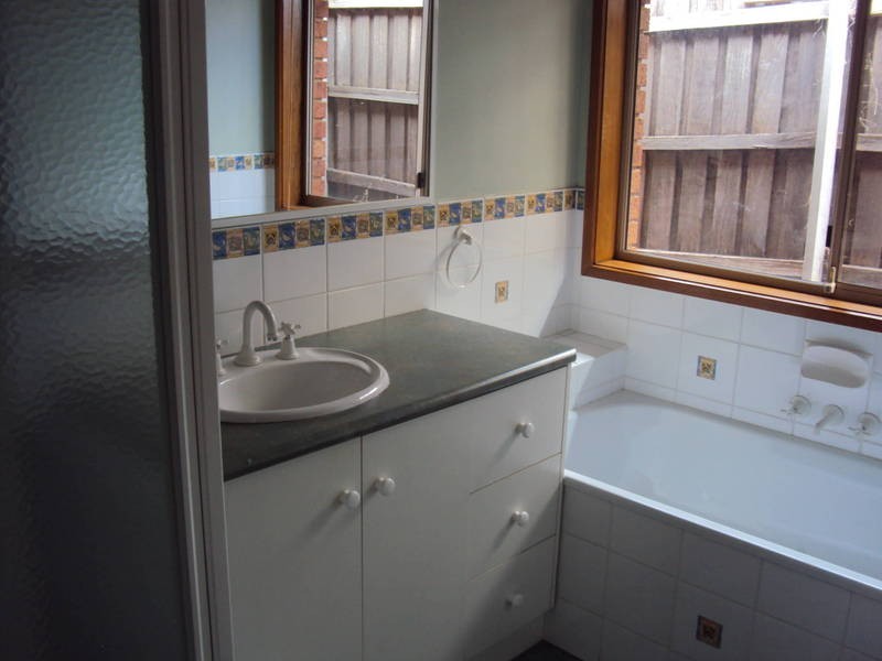 282 Coburns Road, Melton West VIC 3337