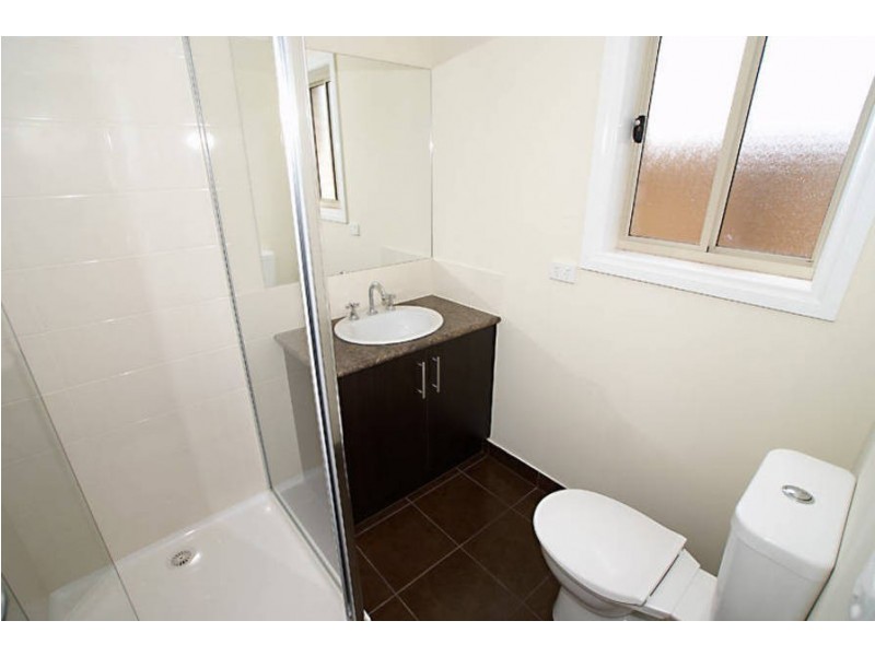 7  Petrea Place, Melton West VIC 3337