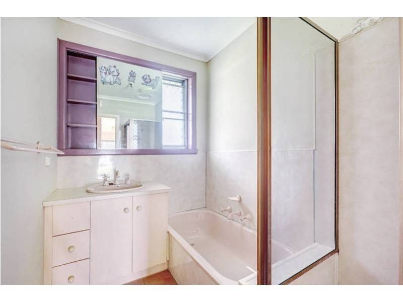 13 Bittern Street, Melton VIC 3337