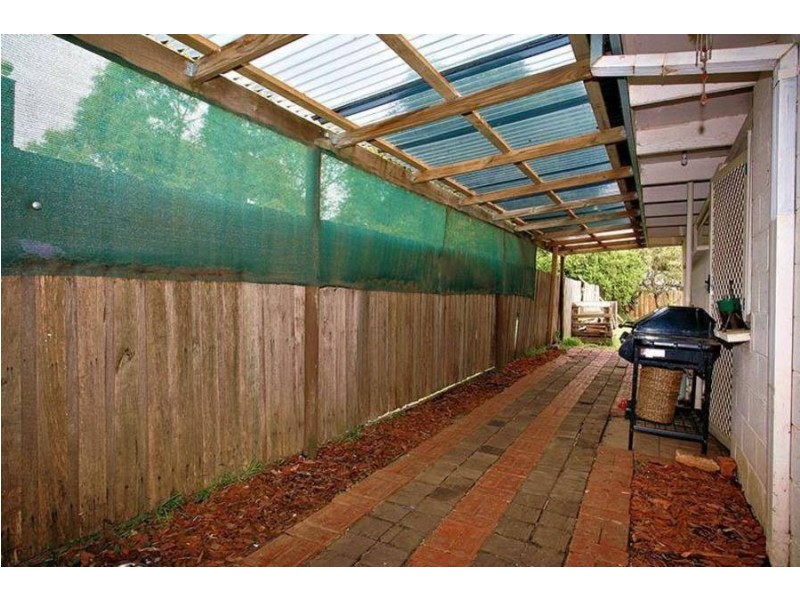 73 First Avenue, Melton South VIC 3338