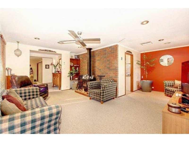 20 Alkemade Drive, Melton VIC 3337