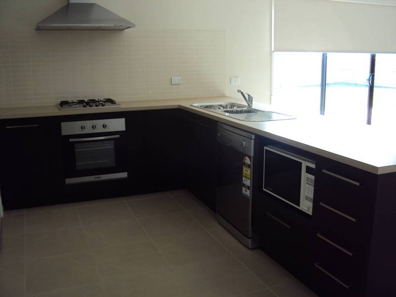 47 Gallery Avenue, Melton West VIC 3337