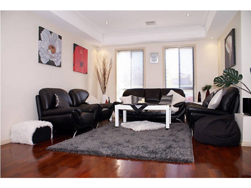 Roxburgh Park VIC 3064