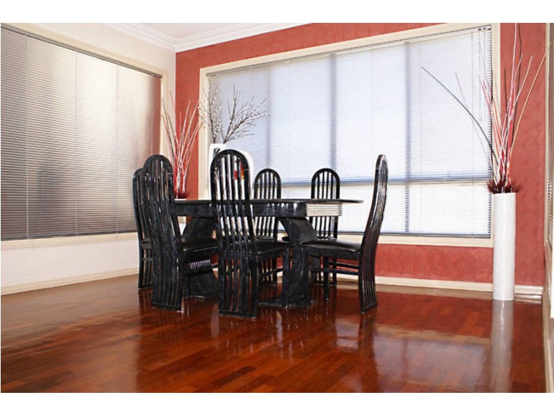 Roxburgh Park VIC 3064