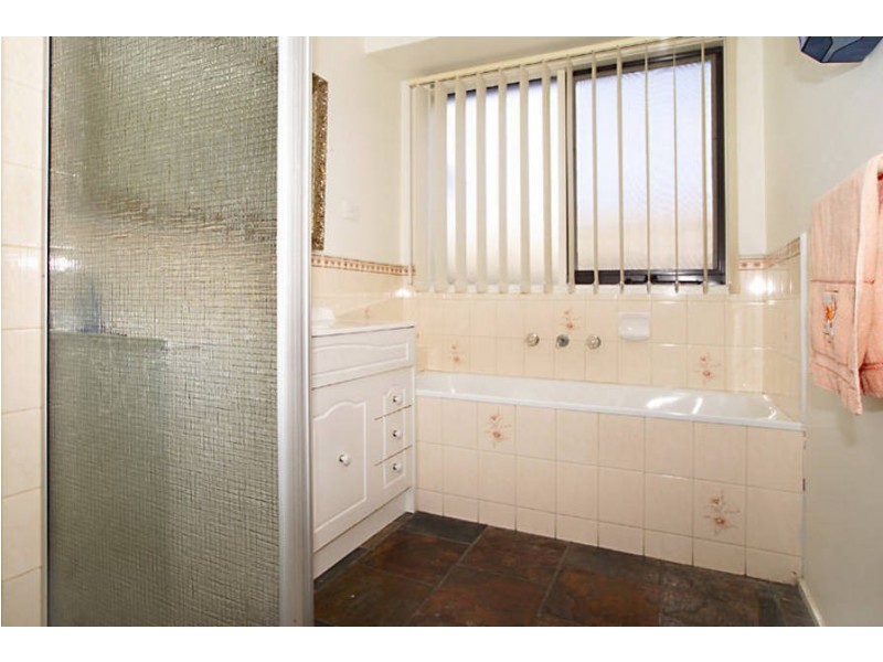 Meadow Heights VIC 3048