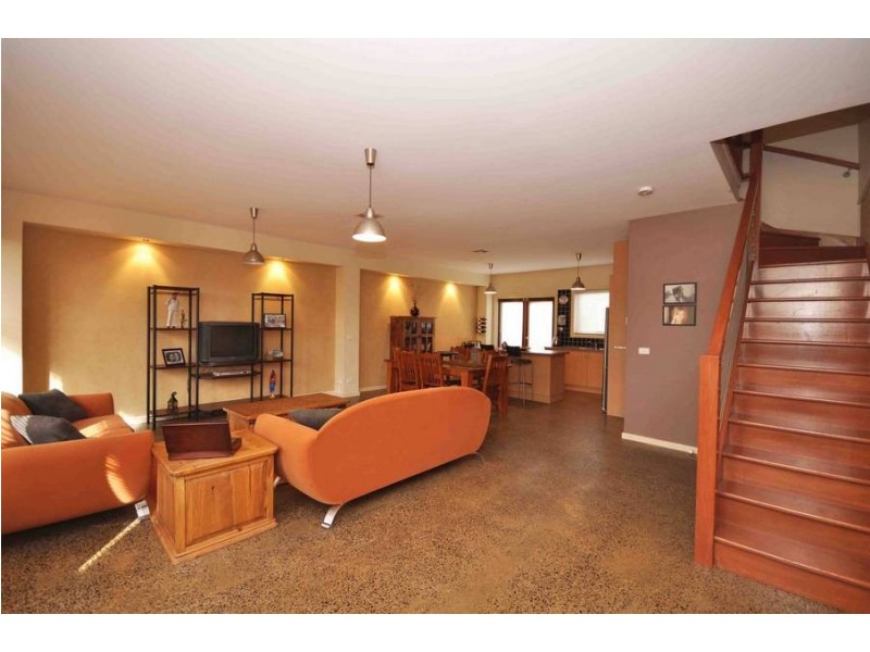 Roxburgh Park VIC 3064