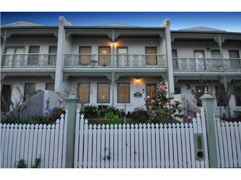 Roxburgh Park VIC 3064