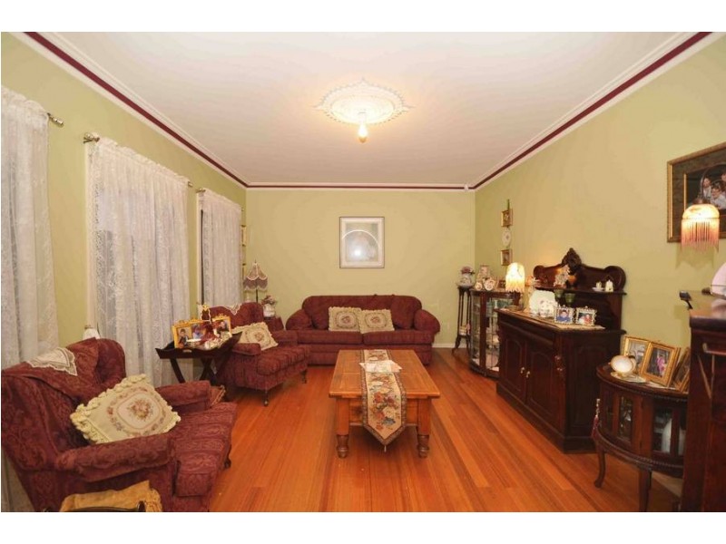 Roxburgh Park VIC 3064