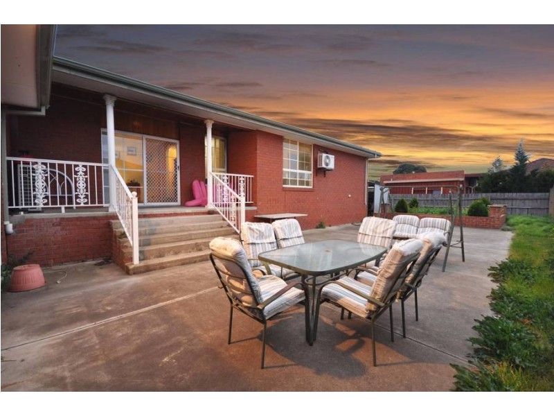 Meadow Heights VIC 3048