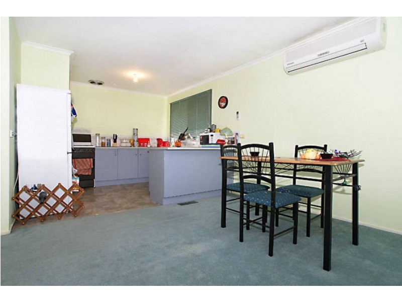 16 GIMLET CLOSE, Meadow Heights VIC 3048