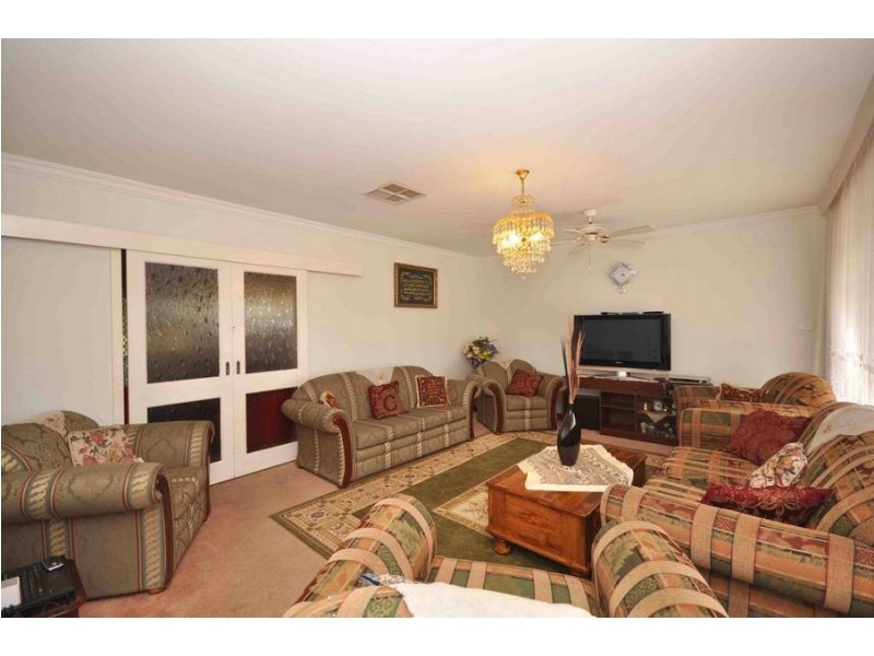 13 Buchan Street, Meadow Heights VIC 3048