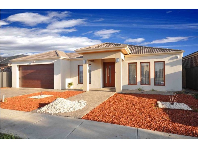 5 Markham Court, Roxburgh Park VIC 3064