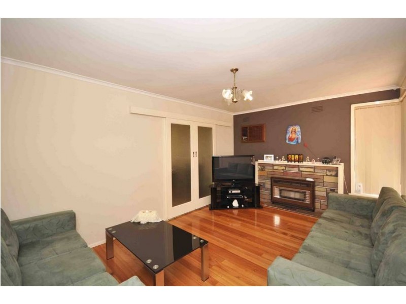 25 Waratah Crescent, Campbellfield VIC 3061