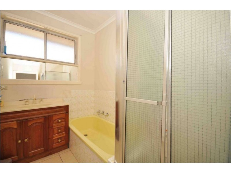 25 Waratah Crescent, Campbellfield VIC 3061