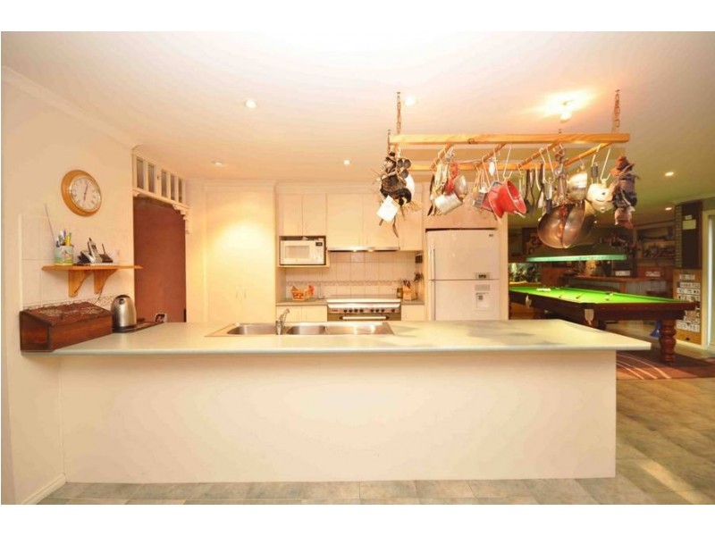 4 Gathray Court, Roxburgh Park VIC 3064