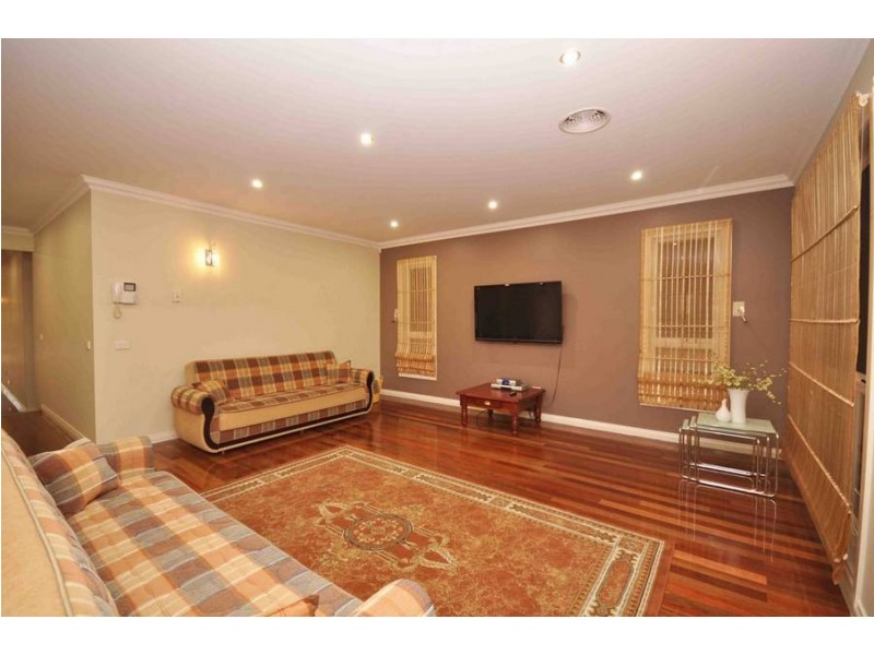 14 Wild Crescent, Roxburgh Park VIC 3064