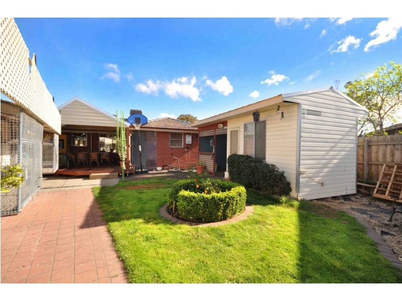 82 Geach Street, Dallas VIC 3047