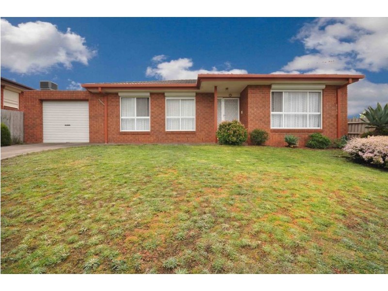 6 Dillwynia Place, Meadow Heights VIC 3048