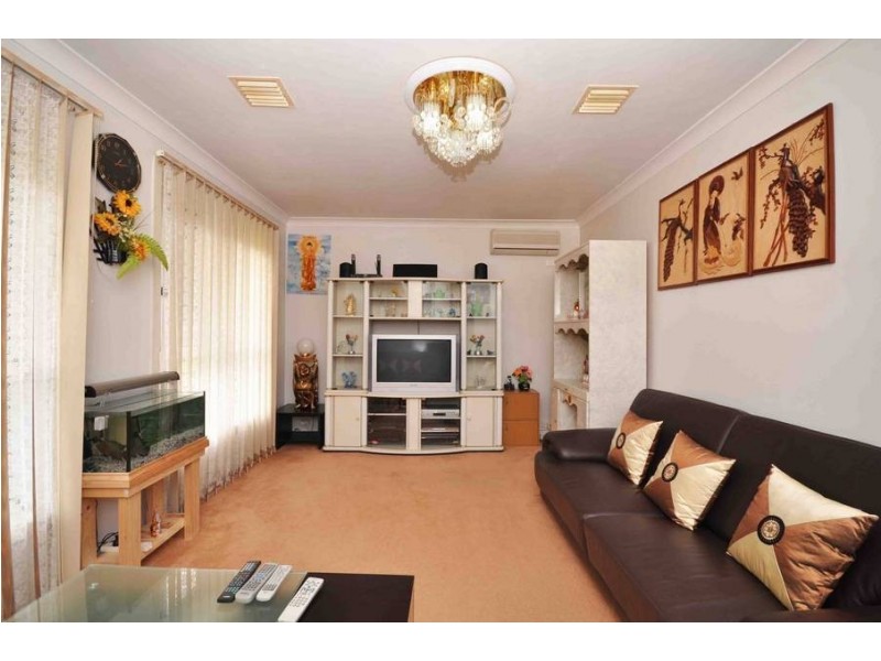 6 Dillwynia Place, Meadow Heights VIC 3048