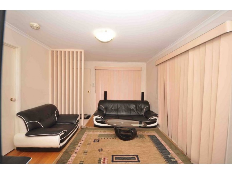 3 Harwood Place, Roxburgh Park VIC 3064