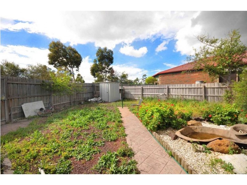 3 Harwood Place, Roxburgh Park VIC 3064