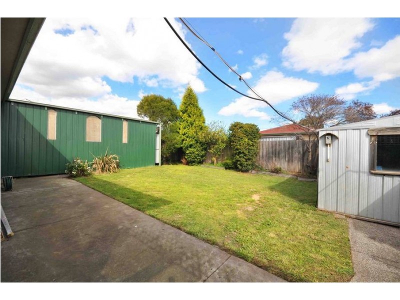 3 Thorpdale Avenue, Coolaroo VIC 3048