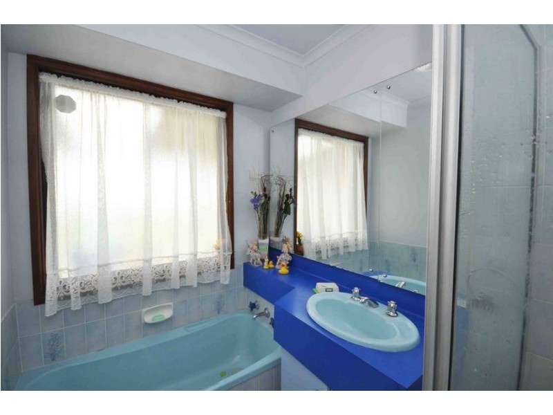 14 Ellam Court, Meadow Heights VIC 3048