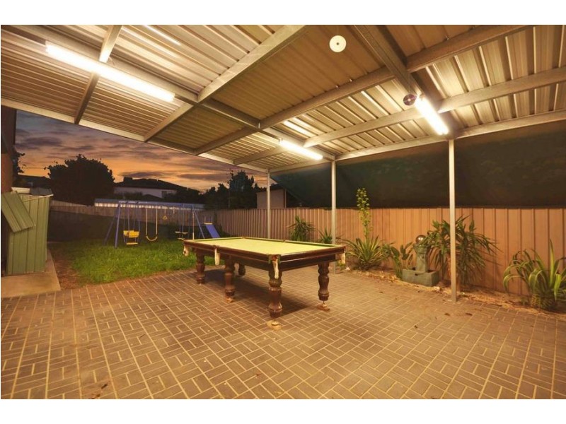33 Arkley Drive, Greenvale VIC 3059