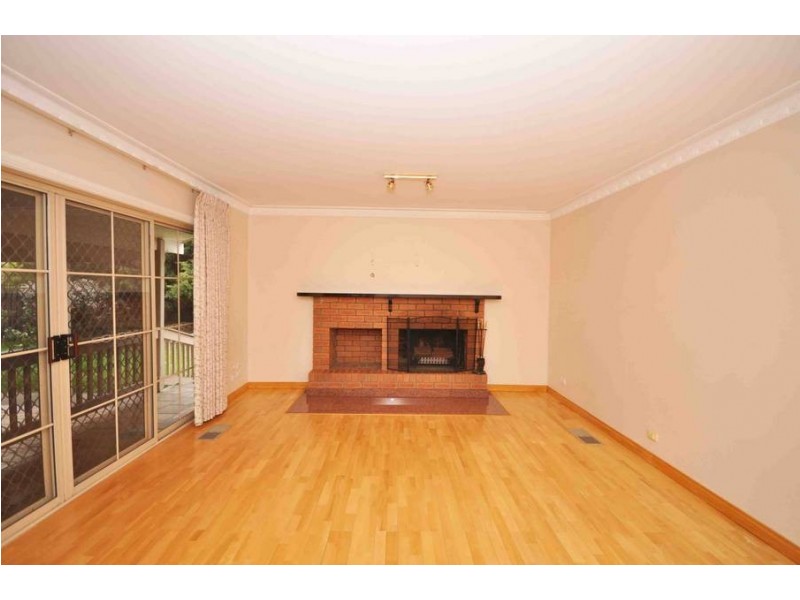 7 Dufton Court, Greenvale VIC 3059