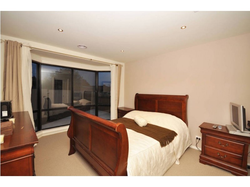 10 Baileys Court, Meadow Heights VIC 3048