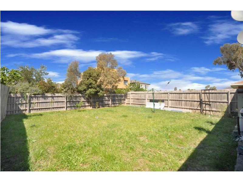 3 Cobby Court, Roxburgh Park VIC 3064