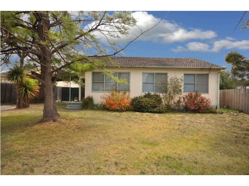 28 Mildura Crescent, Dallas VIC 3047