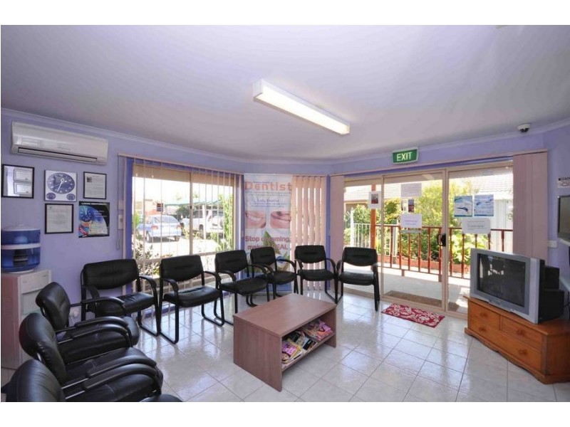 1 Berringa Court, Meadow Heights VIC 3048