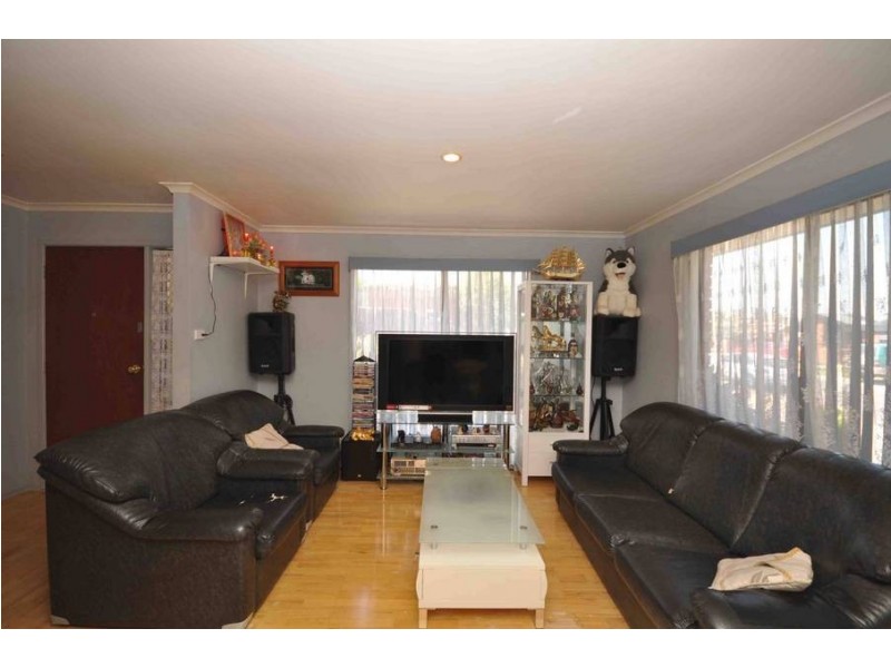 15 Clematis Court, Meadow Heights VIC 3048