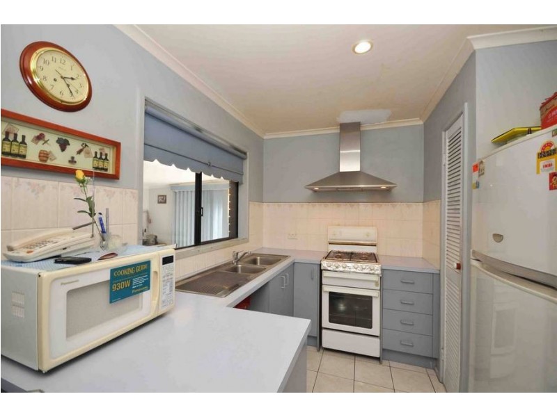 15 Clematis Court, Meadow Heights VIC 3048