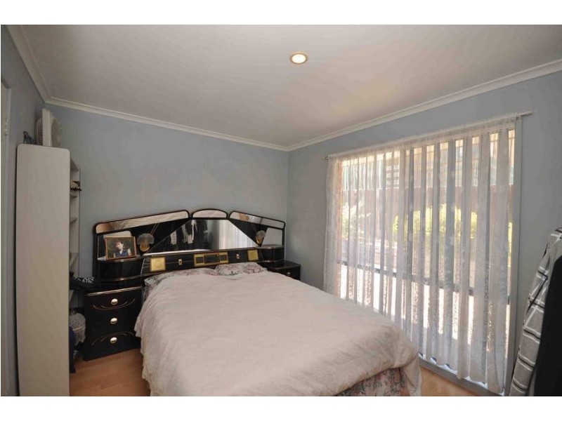 15 Clematis Court, Meadow Heights VIC 3048