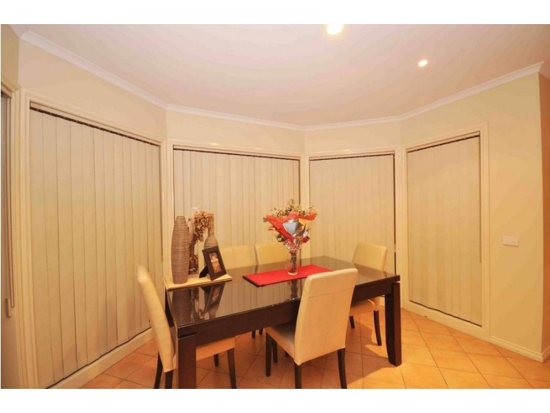 14 The Ridge, Roxburgh Park VIC 3064