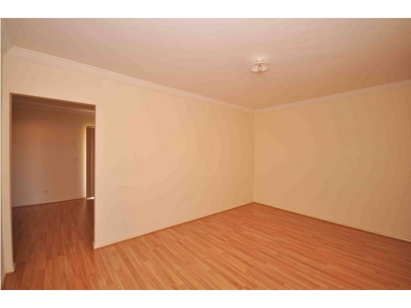 4/85 Rokewood Crescent, Meadow Heights VIC 3048